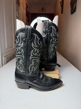 Tony Lama El Paso Men's Sz 8.5  Black Western Cowboy Boots Made in USA